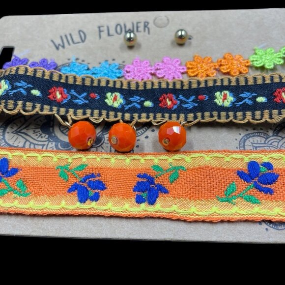 Wildflower Boho Floral Choker Necklace Set With Gold Tone Studs Festival Y2K - Picture 3 of 5